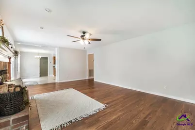 102 Laconte N, Warner Robins, GA 31088 - Photo 12