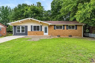 212 Palomino Ln, Warner Robins, GA 31088 - Photo 2