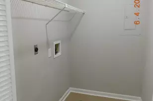 1215 Macon Road Apt C, Perry, GA 31093 - Photo 6