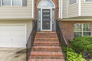 2757 Luke Dr, Ellenwood, GA 30294 - Photo 4
