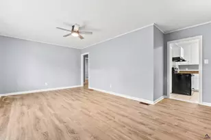 103 Woodlawn Ave, Warner Robins, GA 31093 - Photo 12