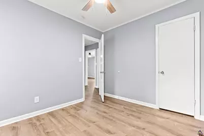 103 Woodlawn Avenue, Warner Robins, GA 31093 - Photo 32