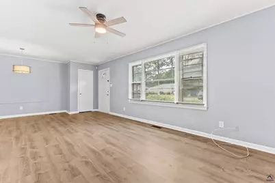 103 Woodlawn Avenue, Warner Robins, GA 31093 - Photo 4