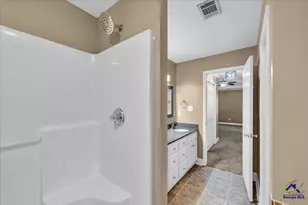 222 Blue Ridge Ln, Warner Robins, GA 31088 - Photo 26