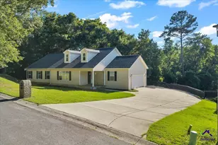 222 Blue Ridge Ln, Warner Robins, GA 31088 - Photo 4