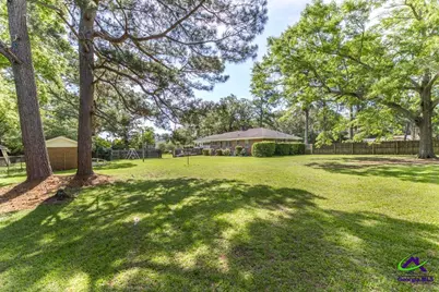 304 Broad Street, Hawkinsville, GA 31036 - Photo 28