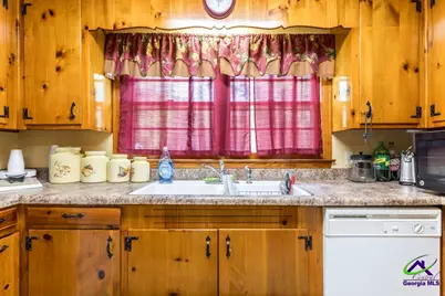 304 Broad Street, Hawkinsville, GA 31036 - Photo 14