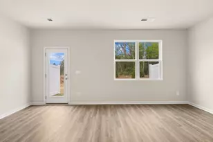208 Kenmore Cir, Perry, GA 31069 - Photo 18