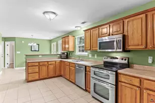205 Olde Hickory Cir, Bonaire, GA 31005 - Photo 14