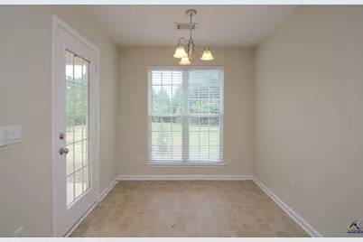520 Arrie Drive, Byron, GA 31008 - Photo 8
