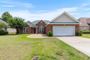 125 Emberly Ln, Warner Robins, GA 31088 - Photo 2