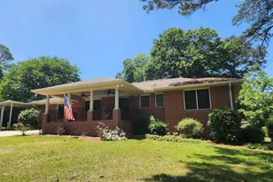 203 Springdale Dr, Warner Robins, GA 31088 - Photo 2