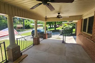 203 Springdale Dr, Warner Robins, GA 31088 - Photo 4
