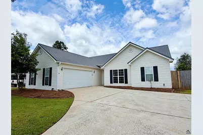 128 Carnaby Street, Warner Robins, GA 31088 - Photo 2