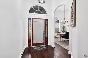 103 Rawlins Point, Perry, GA 31069 - Photo 6