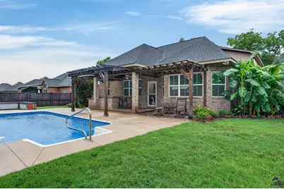 103 Rawlins Point, Perry, GA 31069 - Photo 1