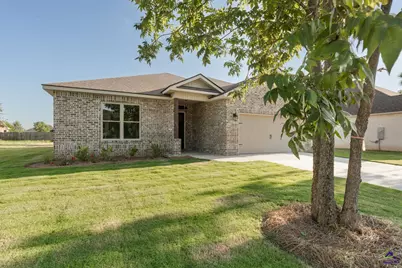 217 Farmland Circle, Perry, GA 31069 - Photo 2