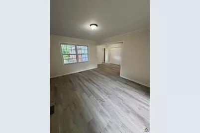 1100 Pine Needle Drive, Perry, GA 31069 - Photo 10