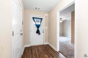 107 Red Tail Cir, Byron, GA 31008 - Photo 4