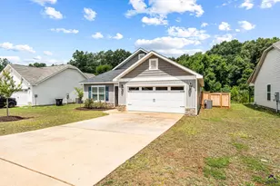 107 Red Tail Cir, Byron, GA 31008 - Photo 2