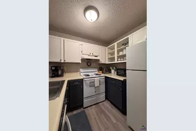 641 College Street, Macon, GA 31210 - Photo 16