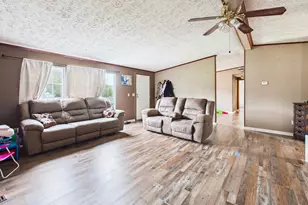 360 Hayes Rd, Byron, GA 31008 - Photo 2
