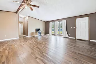 360 Hayes Rd, Byron, GA 31008 - Photo 4