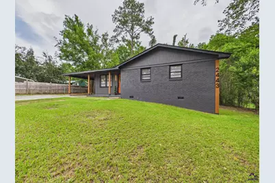 2443 Lambert Drive, Macon, GA 31206 - Photo 2