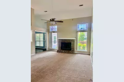 207 Pebblebrook East, Warner Robins, GA 31088 - Photo 6