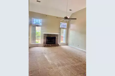 207 Pebblebrook East, Warner Robins, GA 31088 - Photo 4