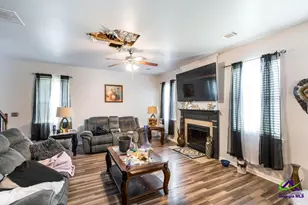 126 Abelia Ln, Byron, GA 31008 - Photo 8