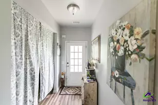 126 Abelia Ln, Byron, GA 31008 - Photo 6