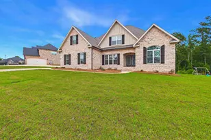 205 Buckhead Frst Dr, Warner Robins, GA 31088 - Photo 2