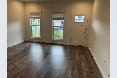 102 Leisure Pointe Cove, Warner Robins, GA 31088 - Photo 2