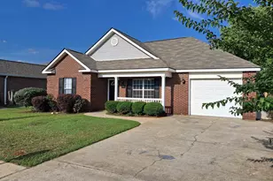 105 Montciello Dr, Byron, GA 31008 - Photo 2