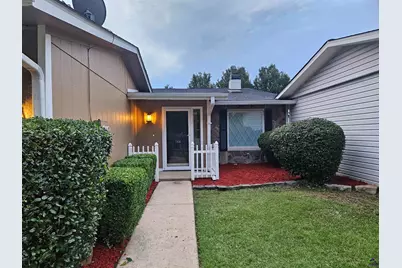 144 Pleasant Hill Court, Warner Robins, GA 31088 - Photo 2