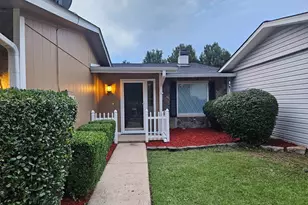 144 Pleasant Hill Ct, Warner Robins, GA 31088 - Photo 2