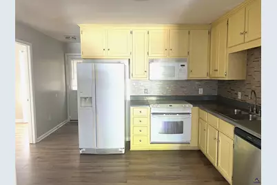 230 Katelyn Circle, Warner Robins, GA 31088 - Photo 2