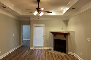 400 Manchester Ln, Byron, GA 31008 - Photo 4