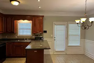 400 Manchester Ln, Byron, GA 31008 - Photo 8