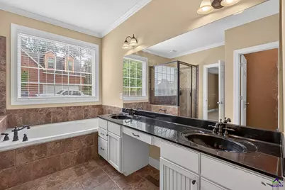 242 Carsons Walk, Macon, GA 31216 - Photo 34