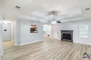 100 Crestwood Cir, Centerville, GA 31028 - Photo 8