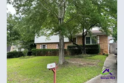 106 Vassas Court, Warner Robins, GA 31088 - Photo 1