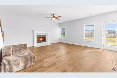401 Bella Notte Circle, Warner Robins, GA 31088 - Photo 10