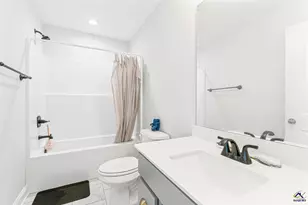 401 Bella Notte Cir, Warner Robins, GA 31088 - Photo 38