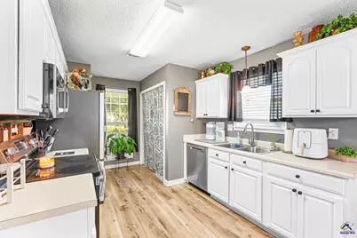 102 Tug Ct, Warner Robins, GA 31088 - Photo 10