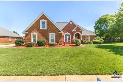 608 Twelve Oaks Drive, Warner Robins, GA 31008 - Photo 1