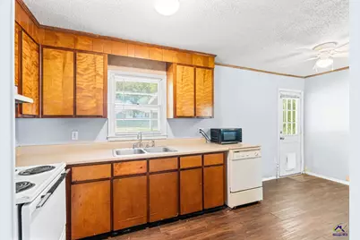 102 Oklahoma Avenue, Warner Robins, GA 31093 - Photo 14