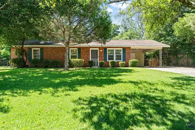 102 Oklahoma Avenue, Warner Robins, GA 31093 - Photo 1