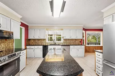 6698 Chriswood Dr, Macon, GA 31216 - Photo 16